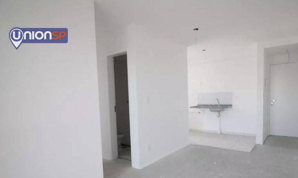 Apartamento à venda com 1 quarto, 38m² - Foto 1