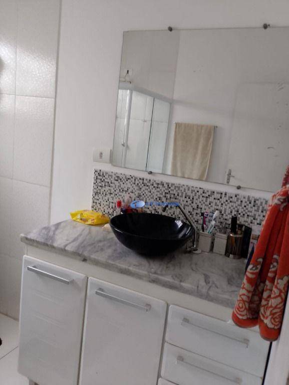 Casa à venda com 2 quartos, 129m² - Foto 3