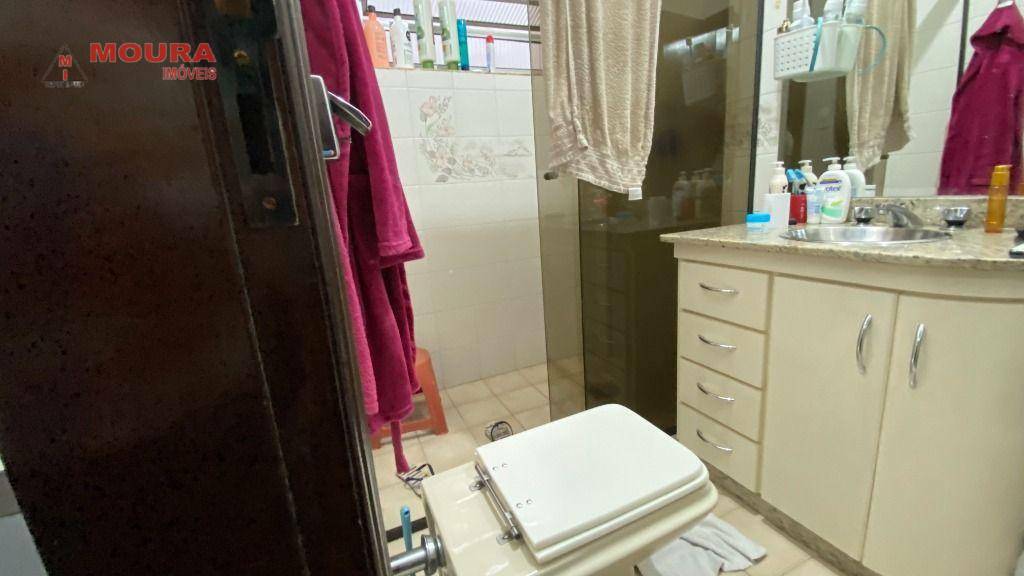 Sobrado à venda com 3 quartos, 181m² - Foto 17