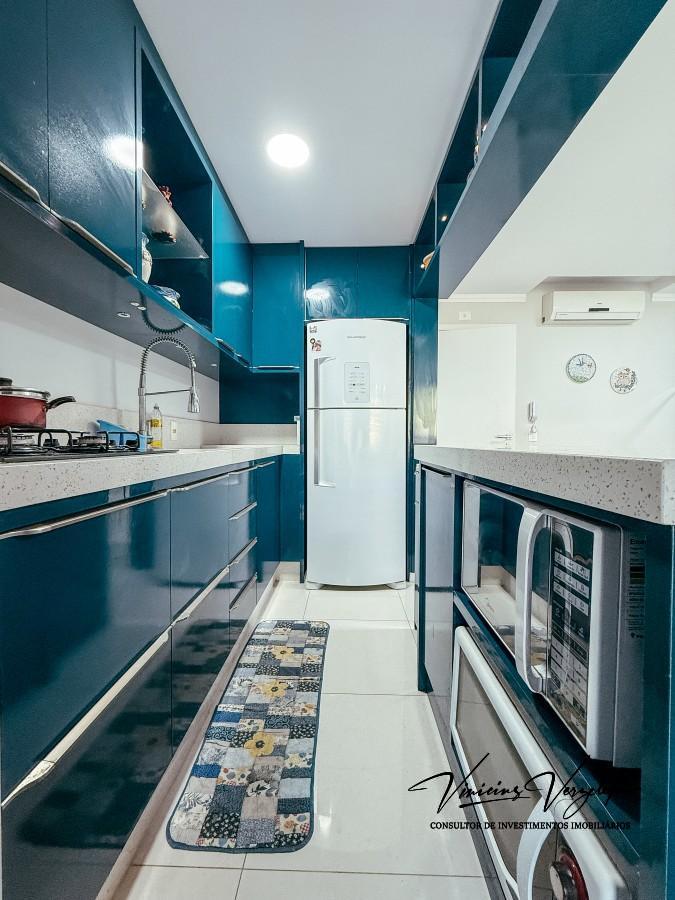 Apartamento para alugar com 2 quartos, 65m² - Foto 13
