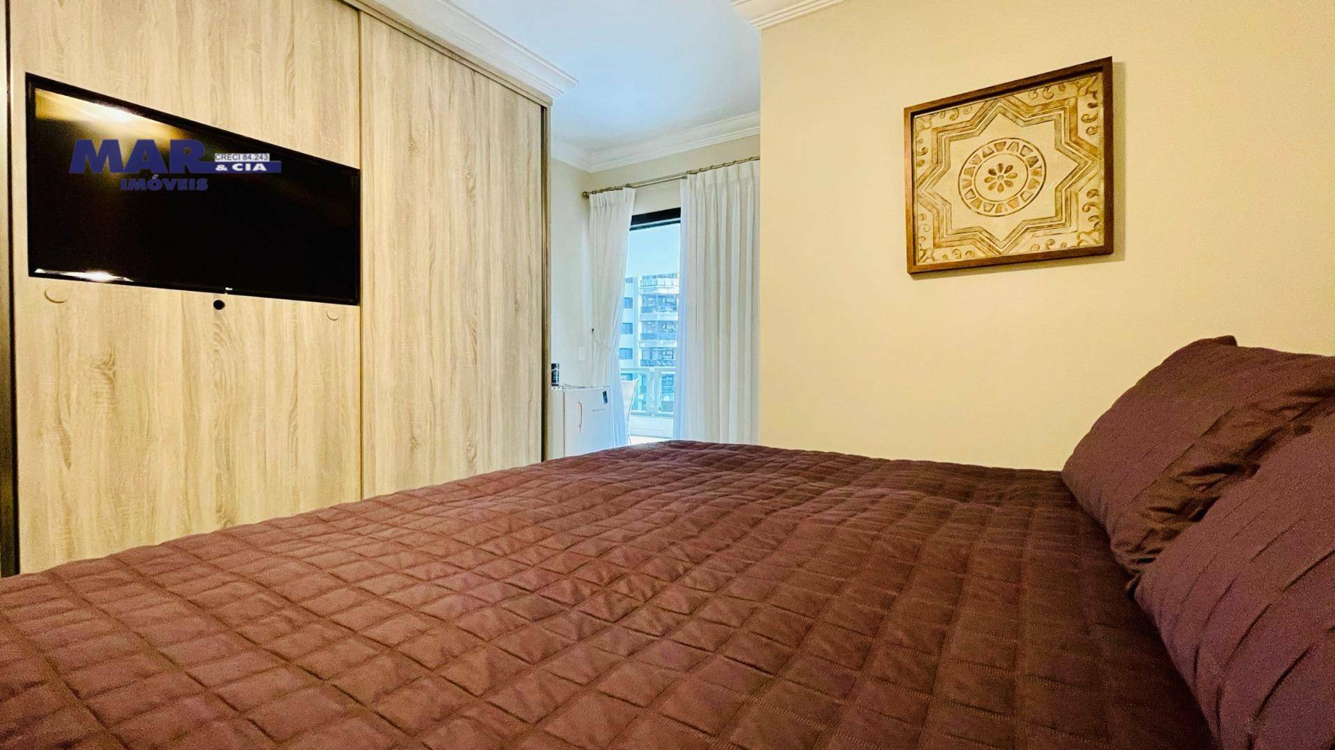 Apartamento à venda com 4 quartos, 200m² - Foto 15