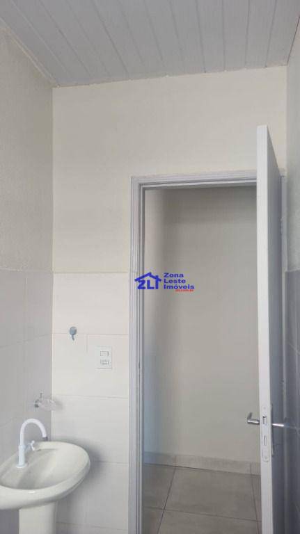 Apartamento para alugar com 2 quartos, 70m² - Foto 6