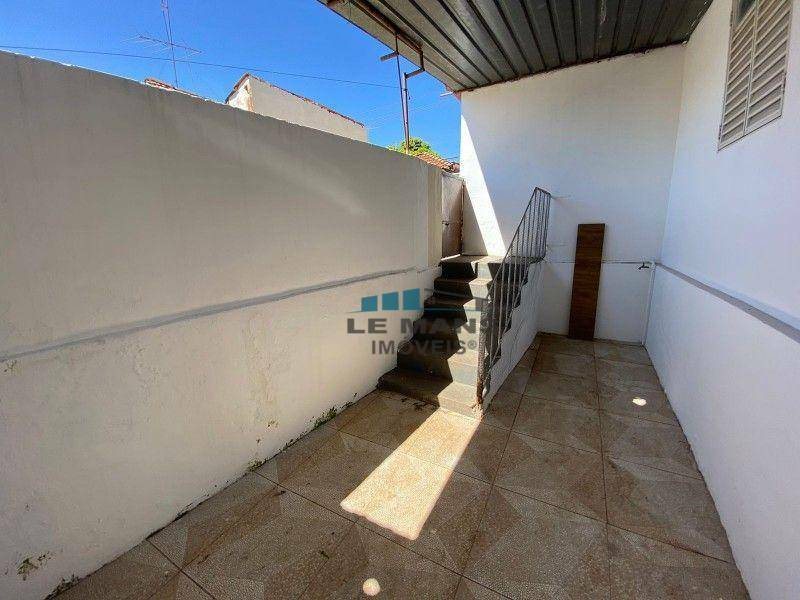 Casa à venda com 4 quartos, 182m² - Foto 16