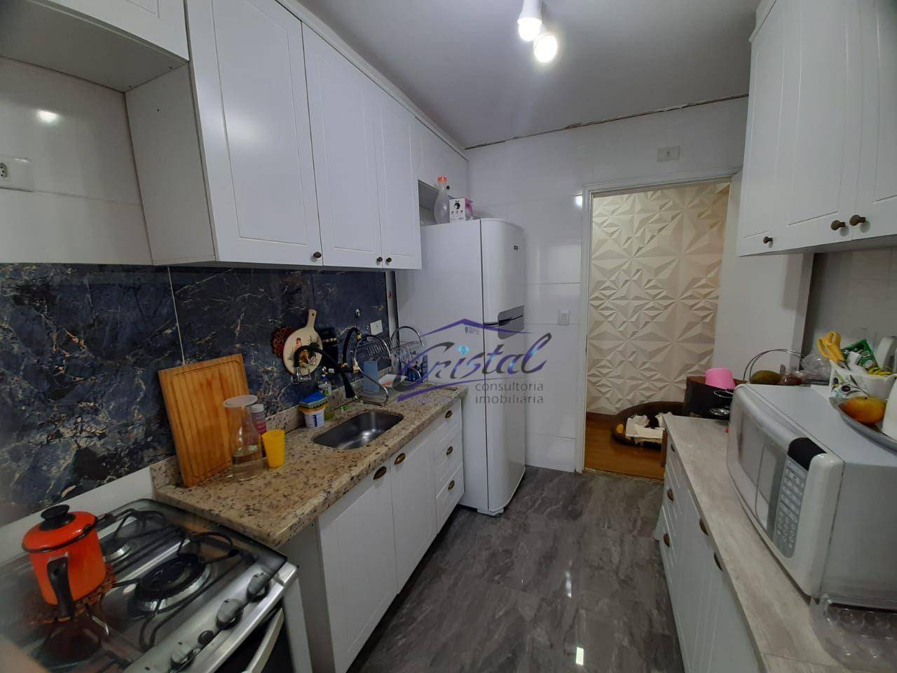 Apartamento à venda com 3 quartos, 70m² - Foto 17