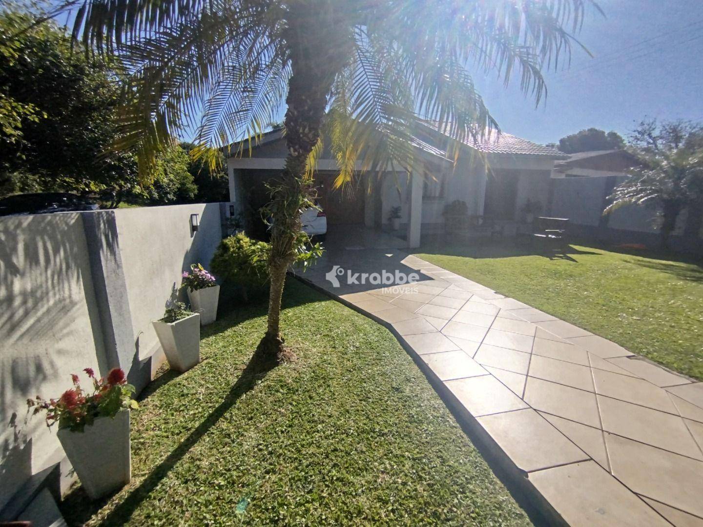 Casa à venda com 5 quartos, 270m² - Foto 3