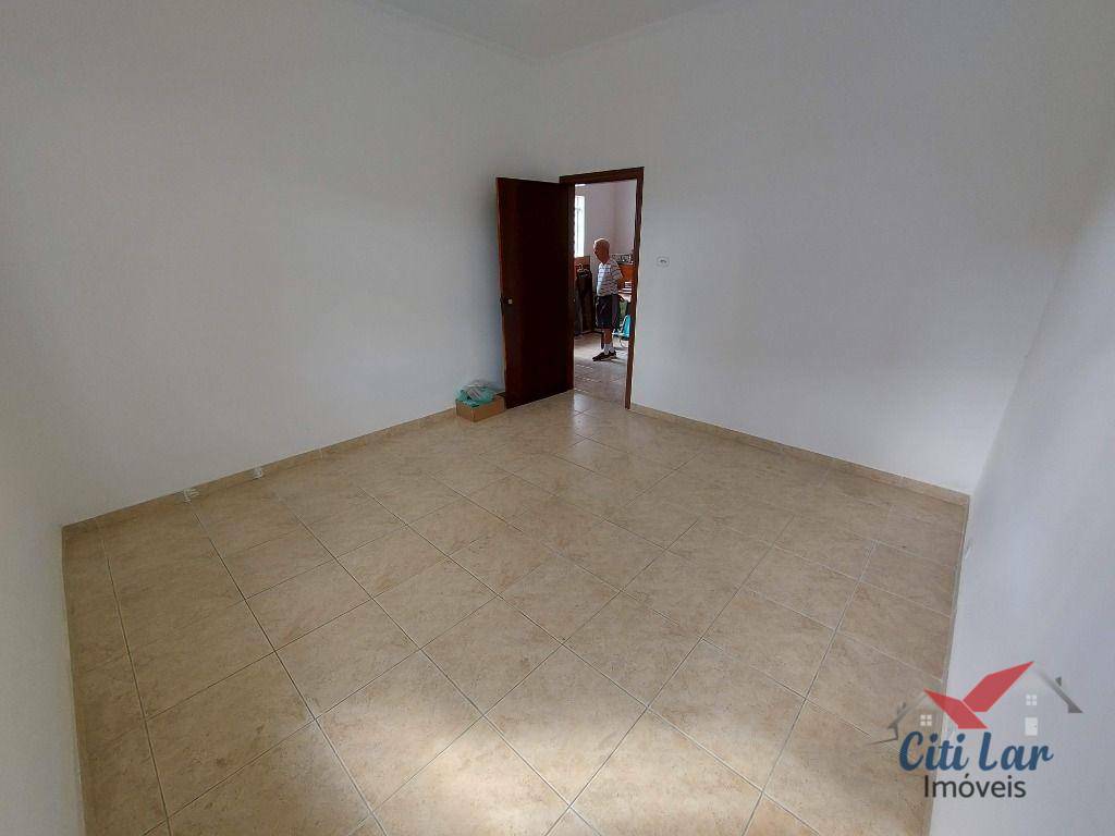 Casa à venda com 2 quartos, 178m² - Foto 10