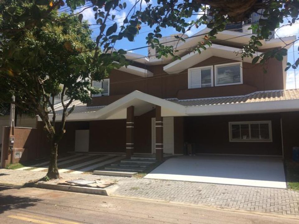 Casa de Condomínio à venda com 4 quartos, 680m² - Foto 1