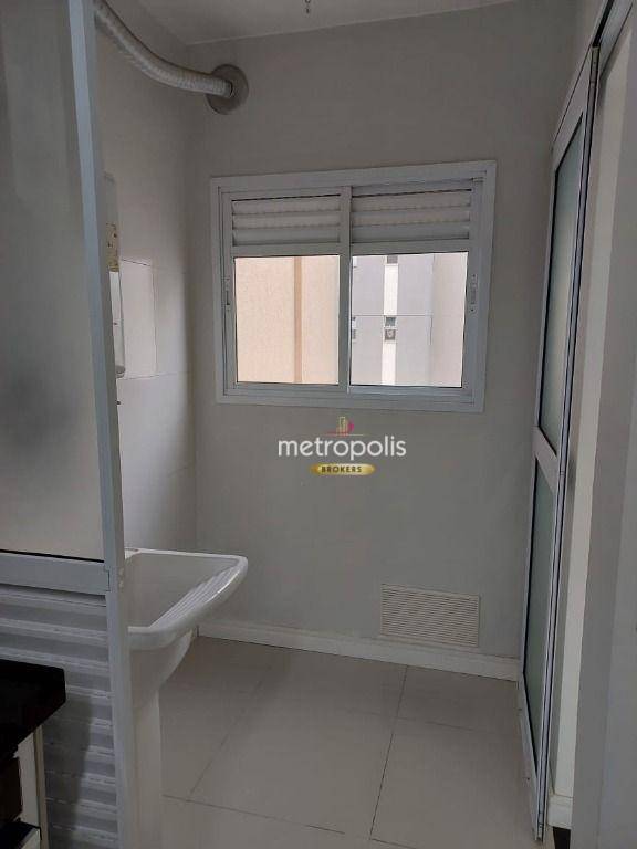 Apartamento para alugar com 2 quartos, 62m² - Foto 11