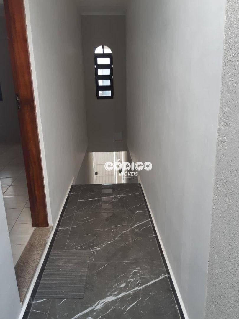 Sobrado à venda com 2 quartos, 180m² - Foto 25