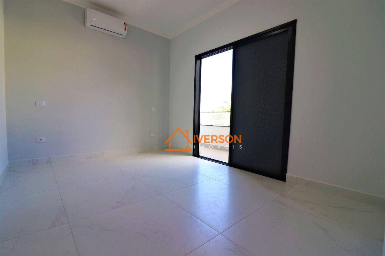 Sobrado à venda com 4 quartos, 360m² - Foto 14