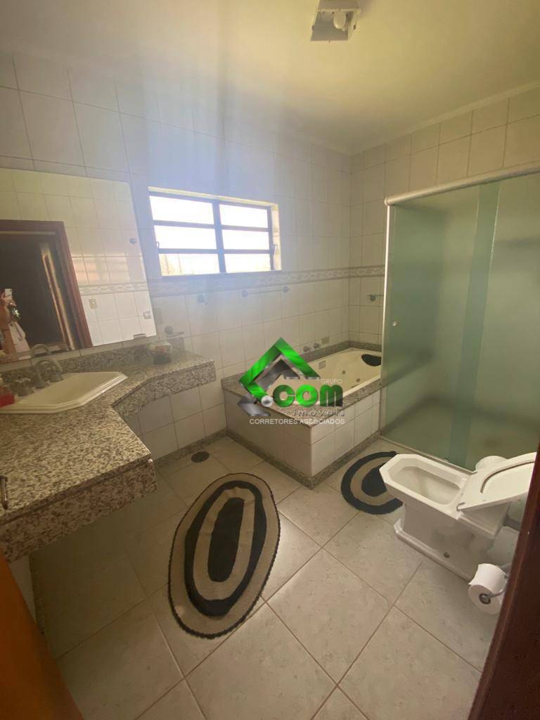 Chácara à venda com 4 quartos, 248m² - Foto 7