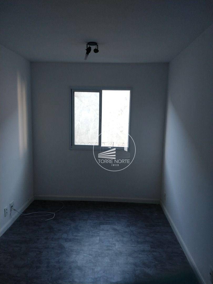 Apartamento à venda com 2 quartos, 46m² - Foto 17