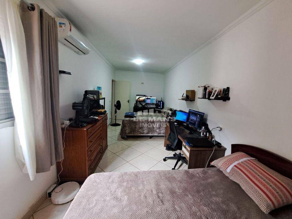 Casa à venda com 2 quartos, 188m² - Foto 14