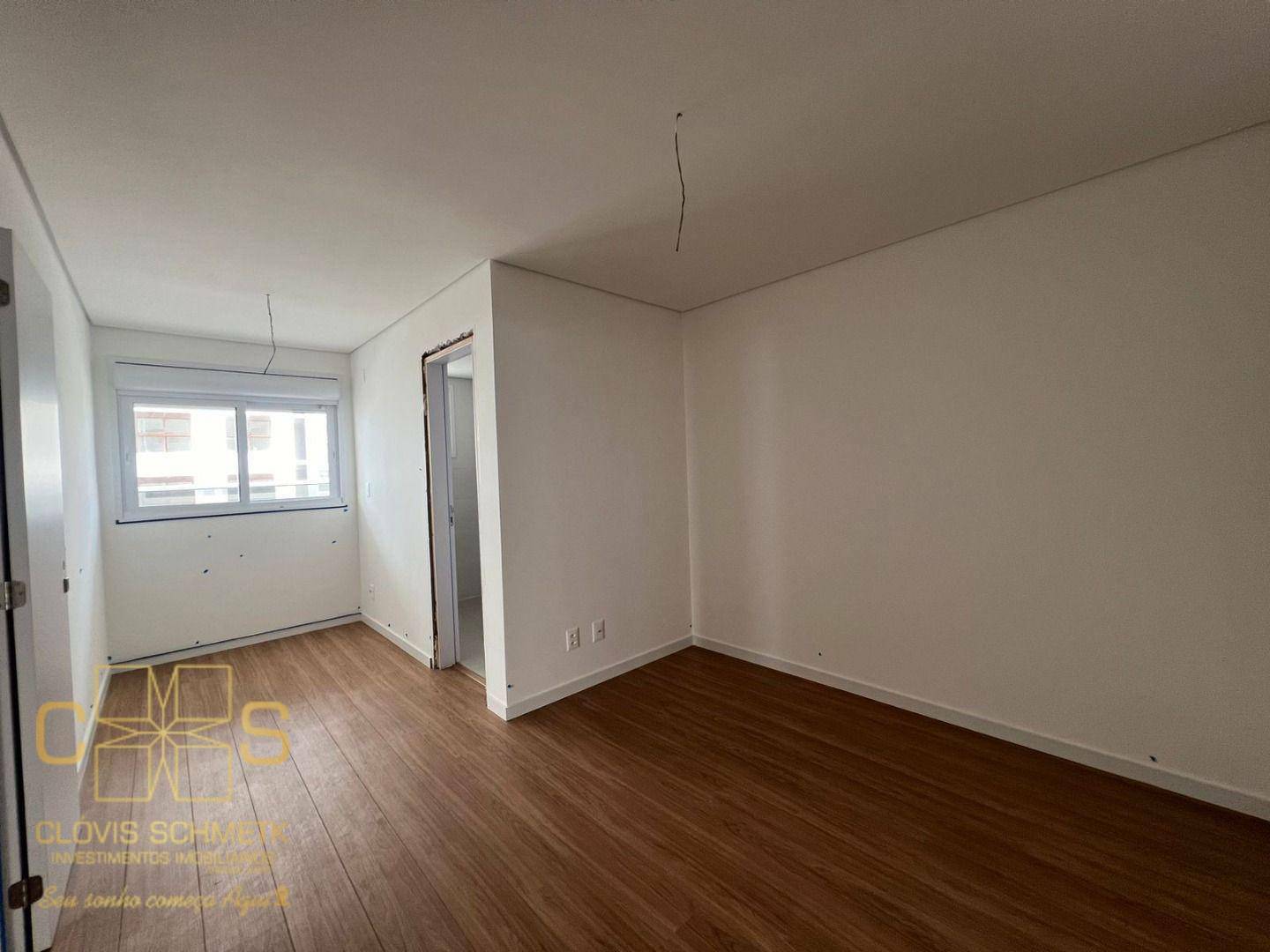 Apartamento à venda com 3 quartos, 145m² - Foto 15