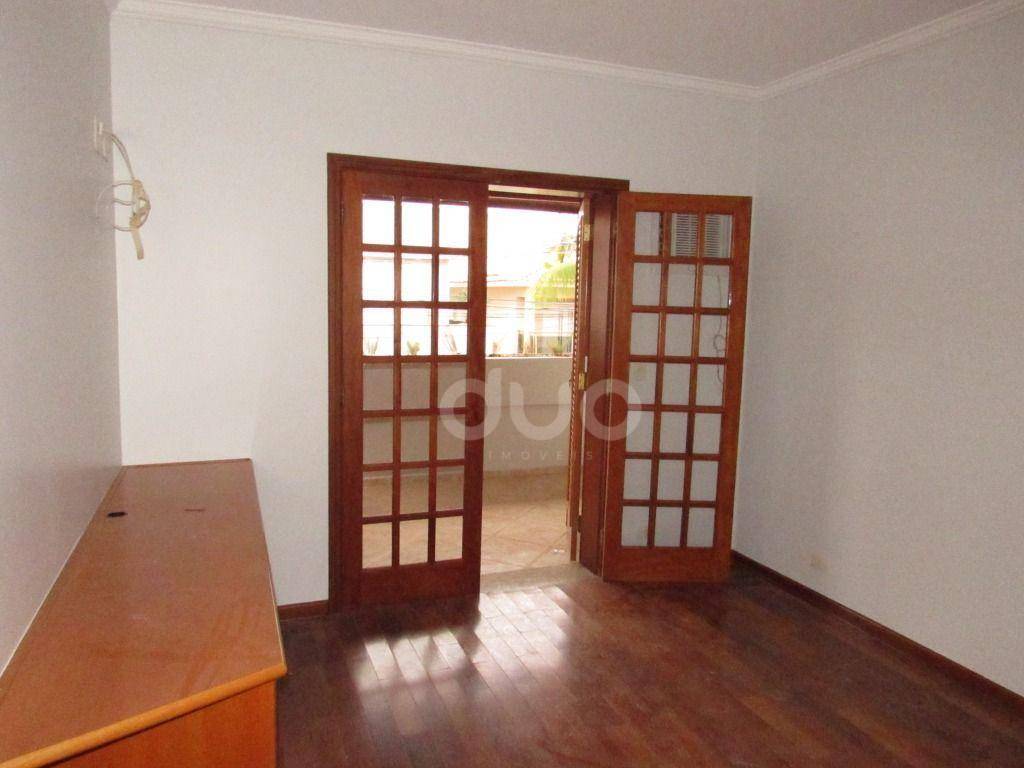 Casa de Condomínio à venda e aluguel com 3 quartos, 230m² - Foto 24