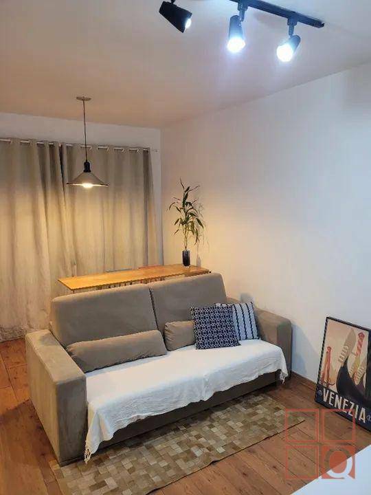 Apartamento à venda com 1 quarto, 42m² - Foto 1