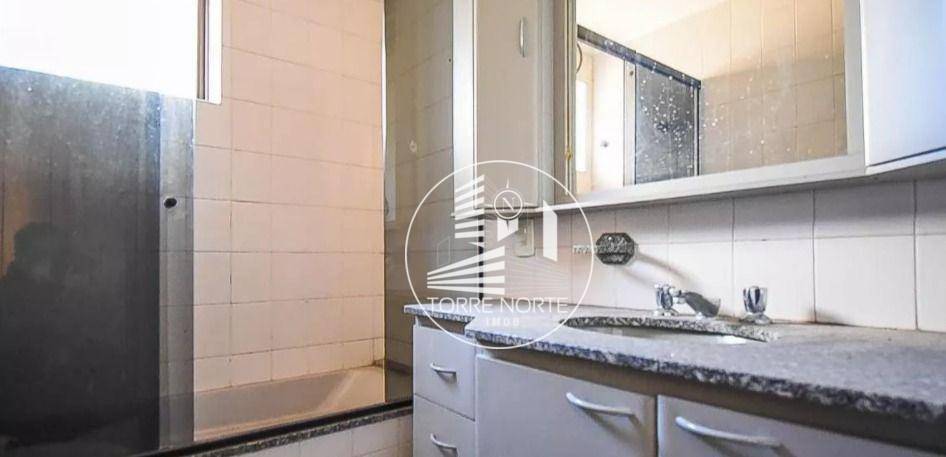 Apartamento à venda com 4 quartos, 325m² - Foto 15