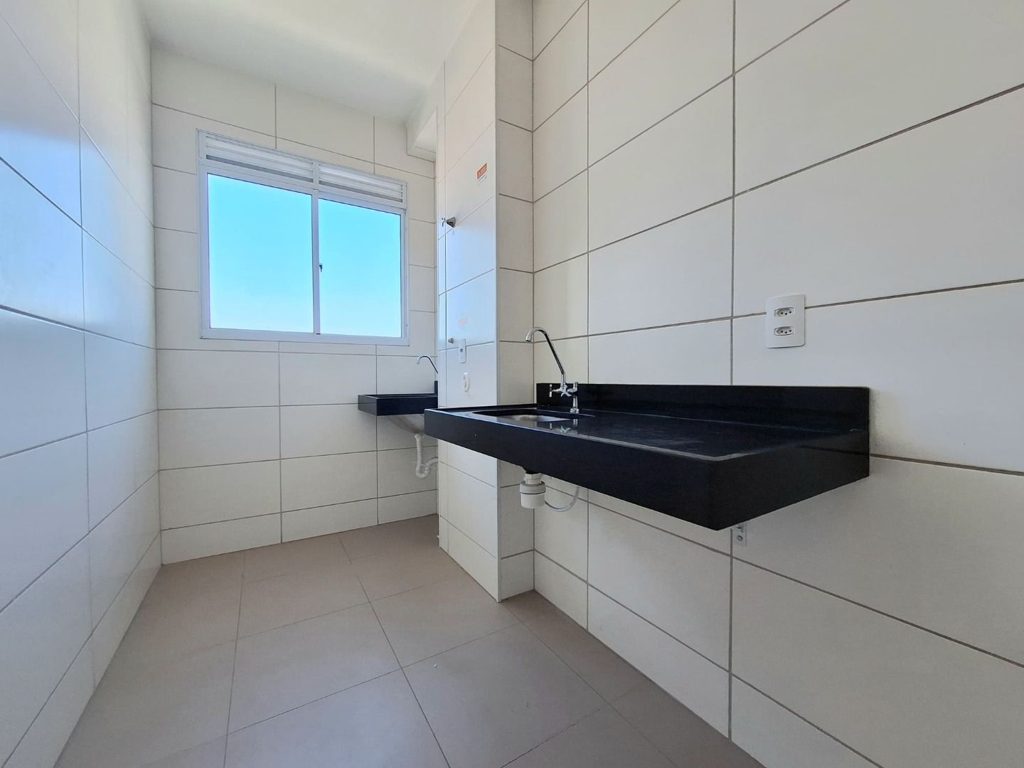 Apartamento para alugar com 2 quartos, 55m² - Foto 8