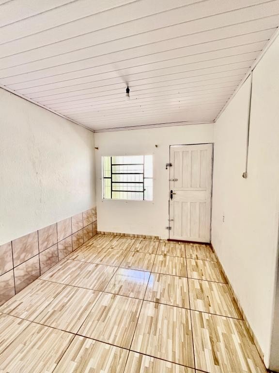 Casa à venda com 2 quartos, 240m² - Foto 11