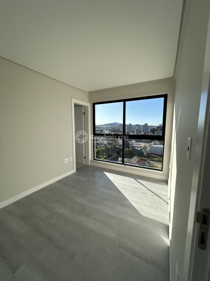 Apartamento à venda com 3 quartos, 106m² - Foto 15