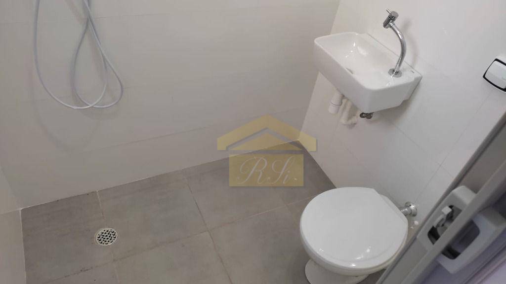 Sobrado à venda com 3 quartos, 194m² - Foto 35