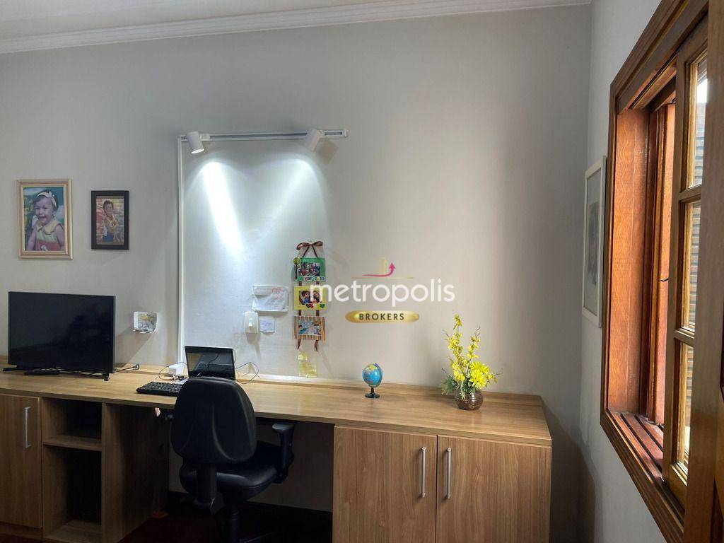 Sobrado à venda com 4 quartos, 341m² - Foto 13