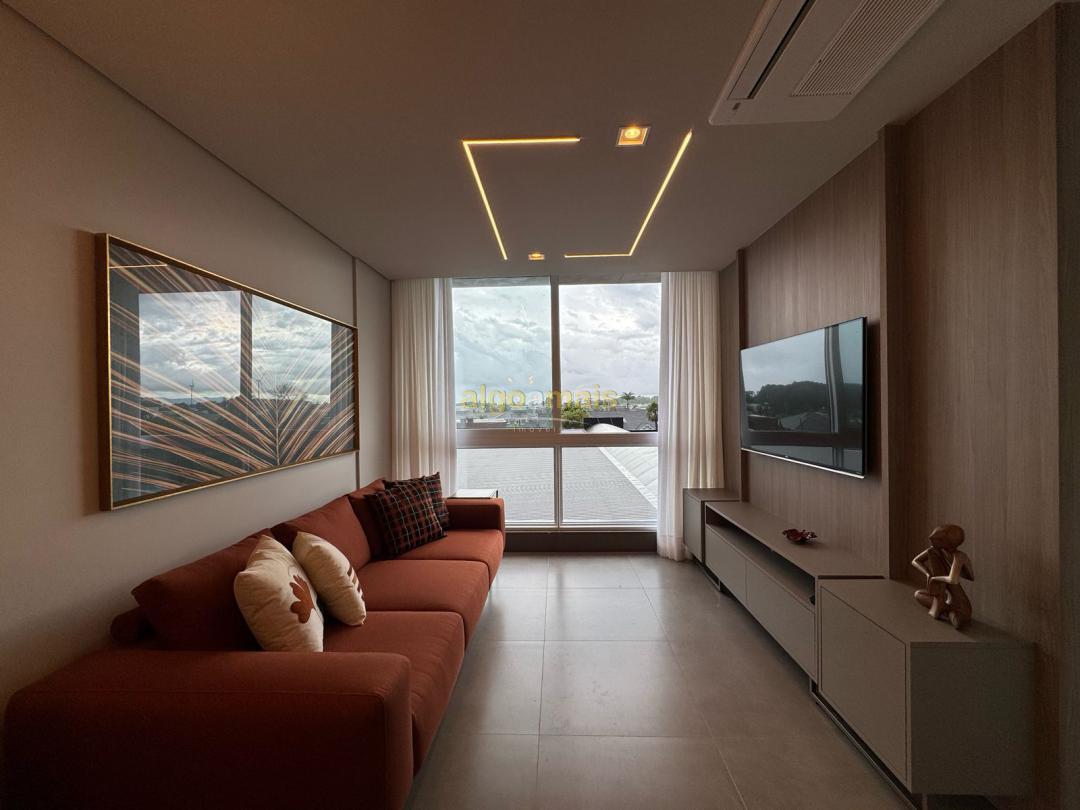 Apartamento à venda com 2 quartos, 75m² - Foto 1