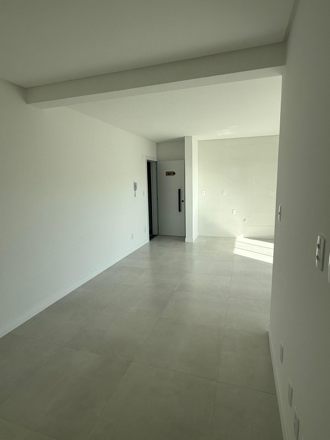 Apartamento à venda com 2 quartos, 68m² - Foto 6