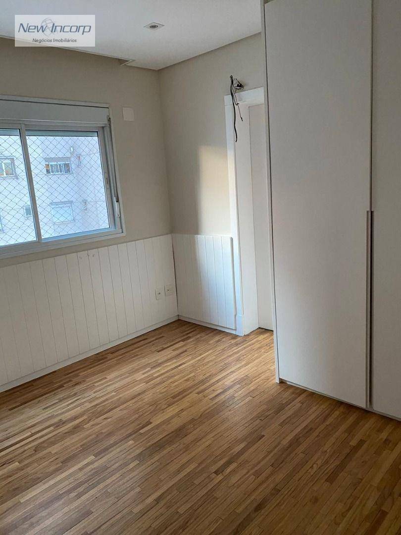 Apartamento à venda com 3 quartos, 155m² - Foto 17