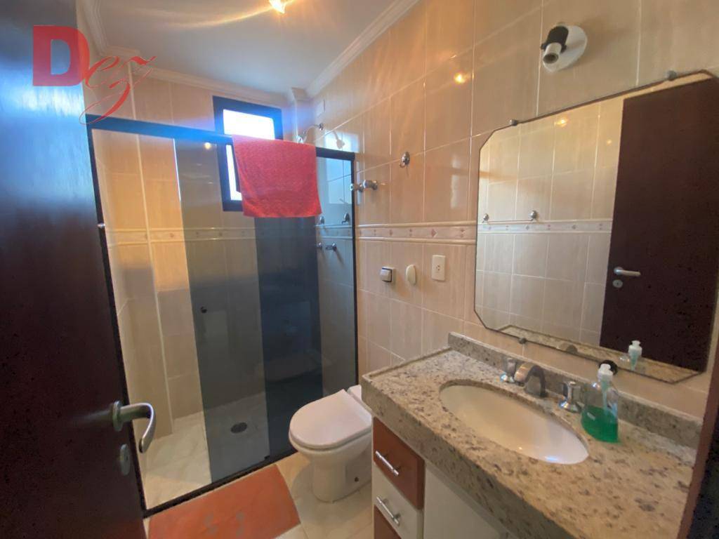 Apartamento à venda e aluguel com 3 quartos, 136m² - Foto 11