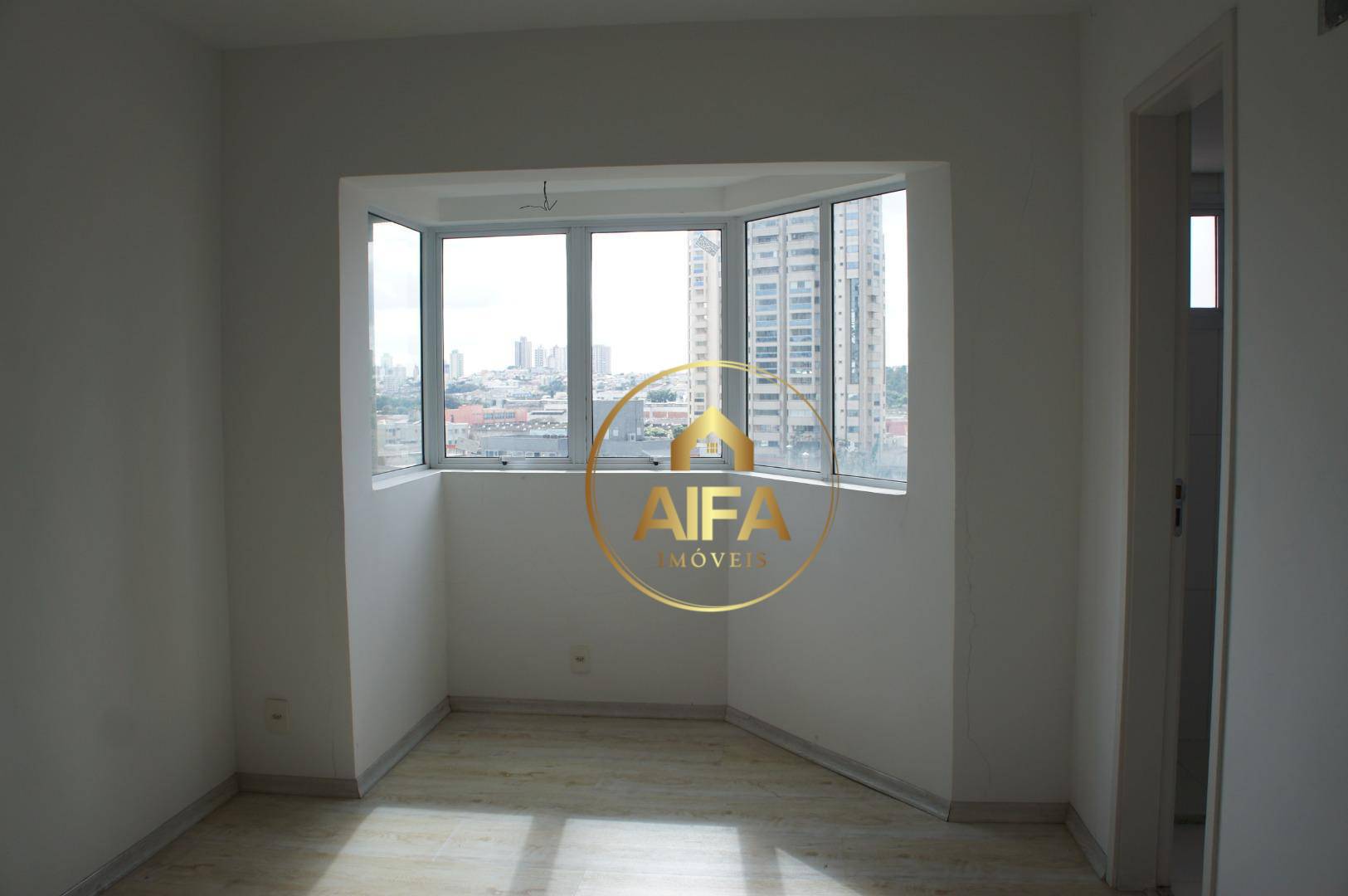 Apartamento à venda com 3 quartos, 125m² - Foto 7