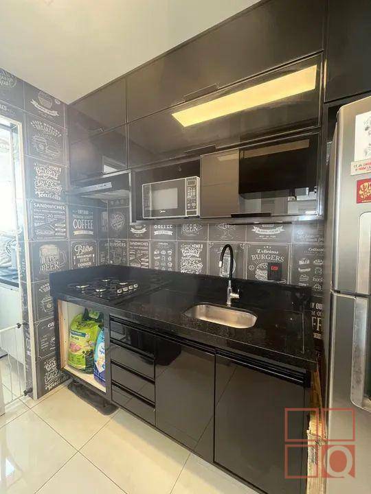 Apartamento à venda com 2 quartos, 55m² - Foto 5