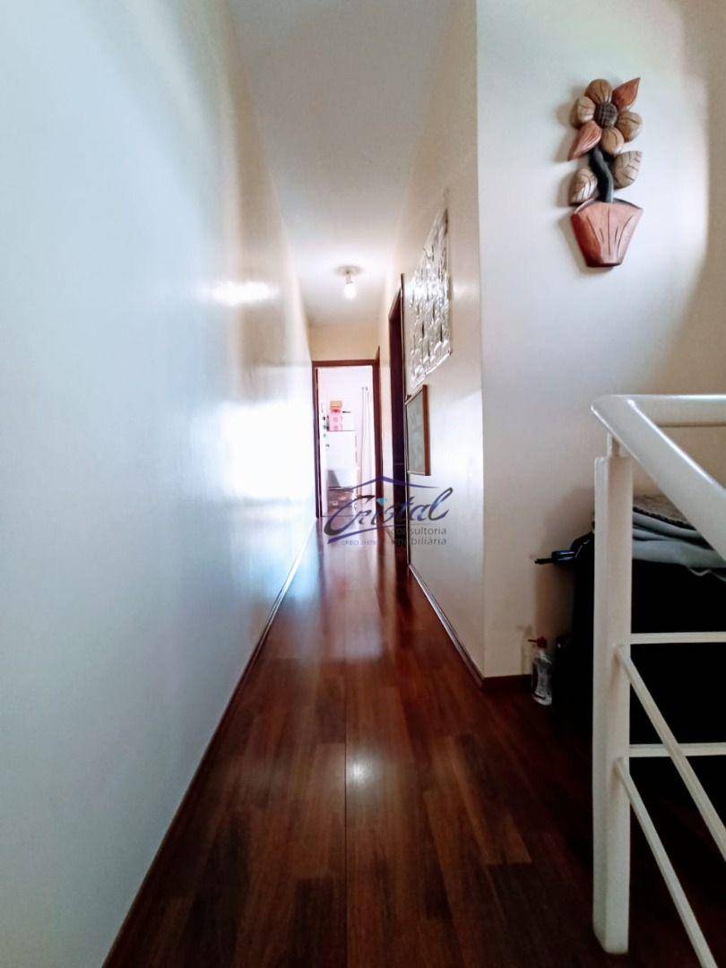 Casa à venda com 3 quartos, 180m² - Foto 14