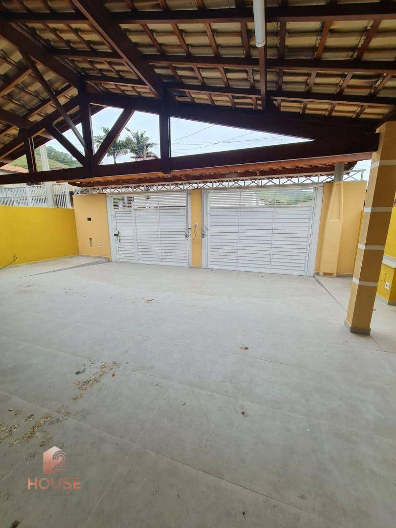 Casa à venda e aluguel com 3 quartos, 250m² - Foto 6