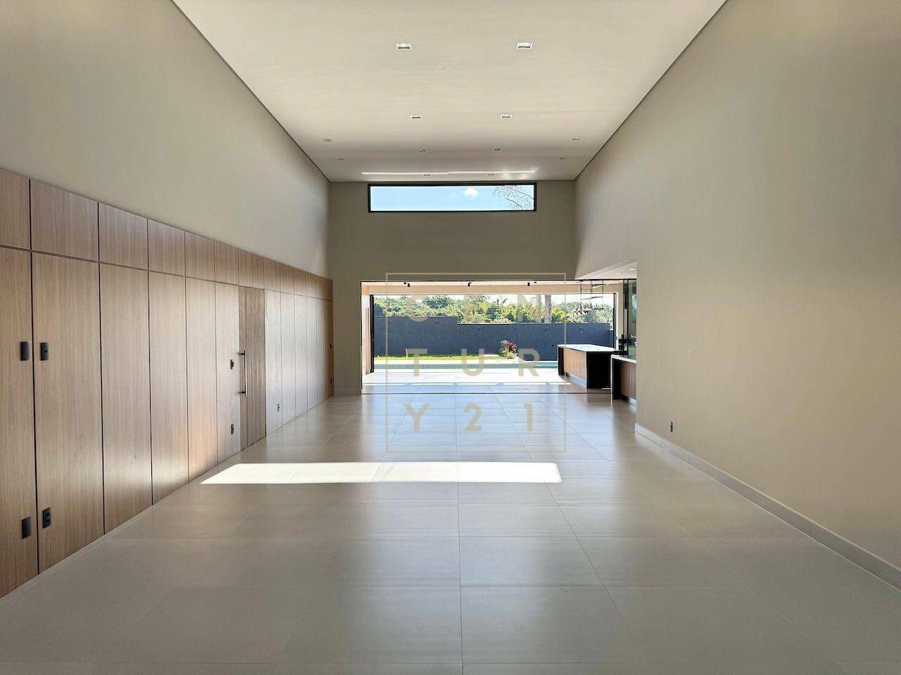 Casa de Condomínio à venda com 4 quartos, 450m² - Foto 9