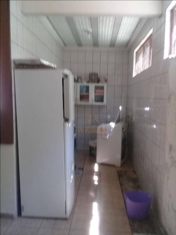 Casa à venda com 3 quartos, 300m² - Foto 10