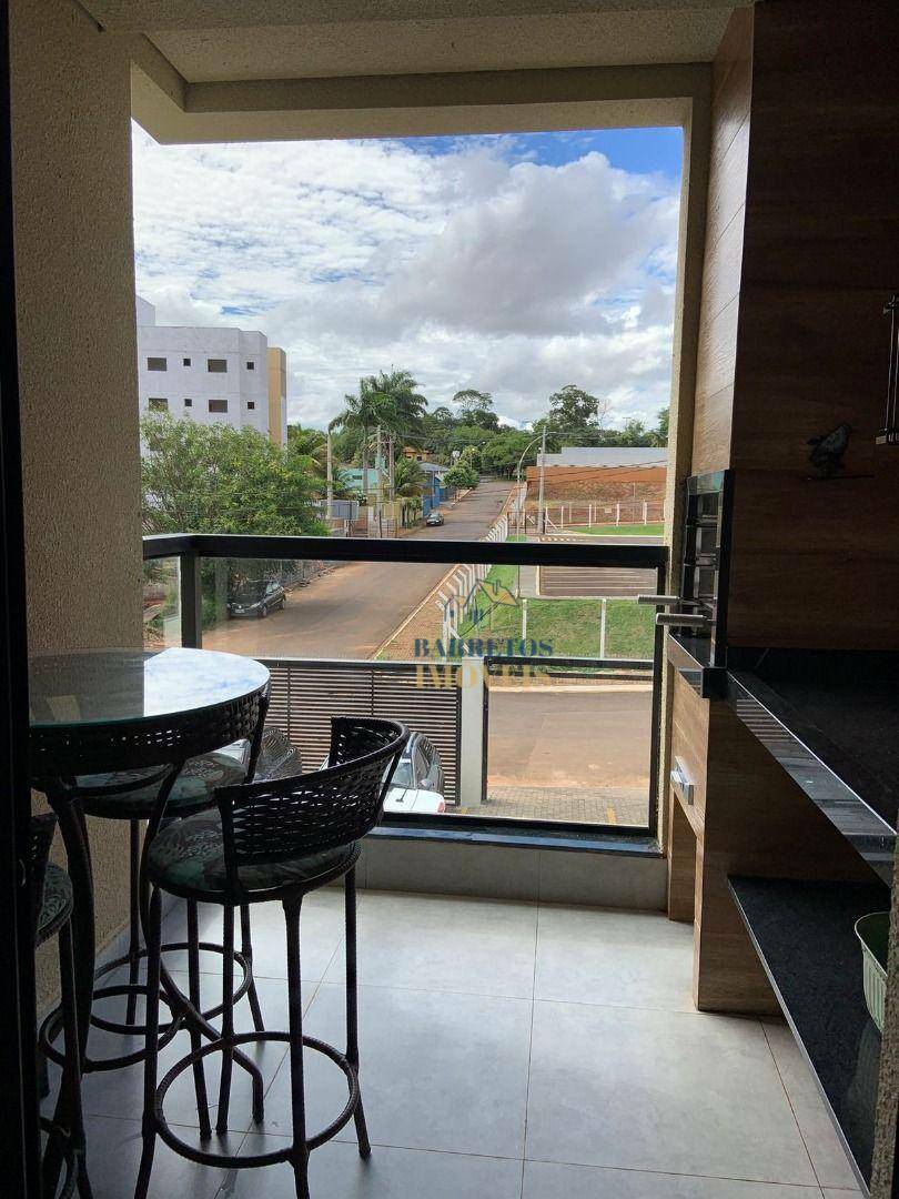 Apartamento para alugar com 2 quartos, 60m² - Foto 1