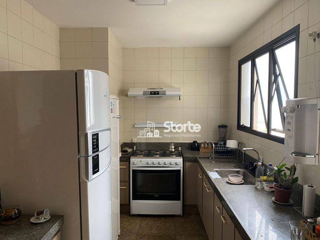 Apartamento à venda com 3 quartos, 121m² - Foto 5