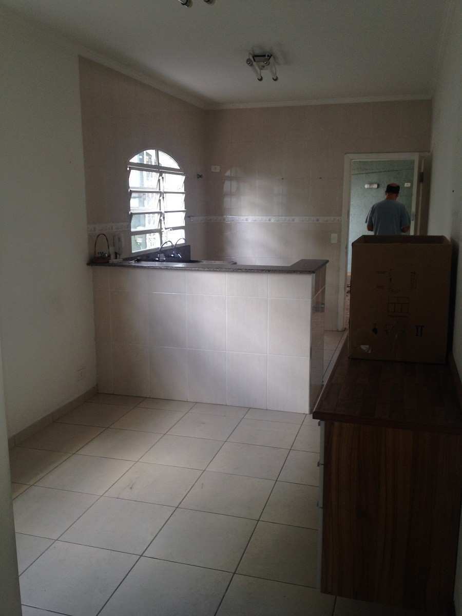 Sobrado à venda com 3 quartos, 150m² - Foto 4