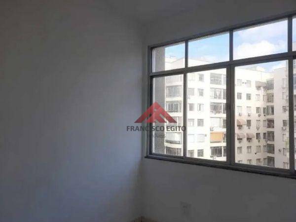 Apartamento à venda com 1 quarto, 52m² - Foto 11