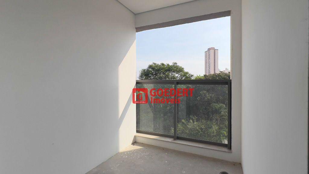 Apartamento à venda com 3 quartos, 150m² - Foto 25