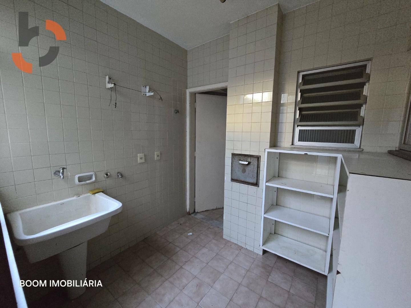 Apartamento à venda com 3 quartos, 220m² - Foto 10