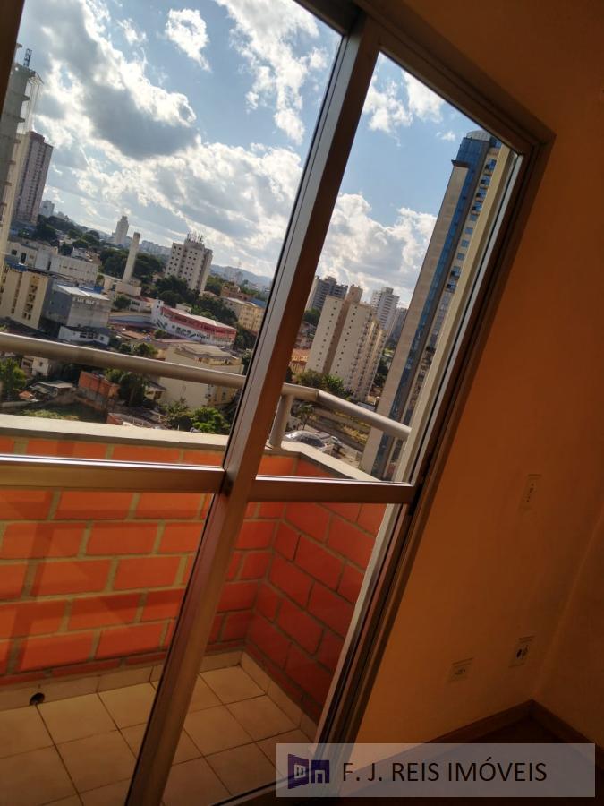 Apartamento à venda com 3 quartos, 87m² - Foto 4