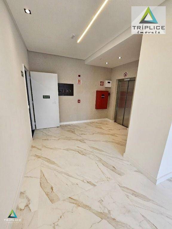 Apartamento à venda com 4 quartos, 170m² - Foto 2