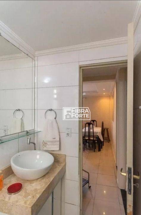 Apartamento à venda com 2 quartos, 63m² - Foto 5