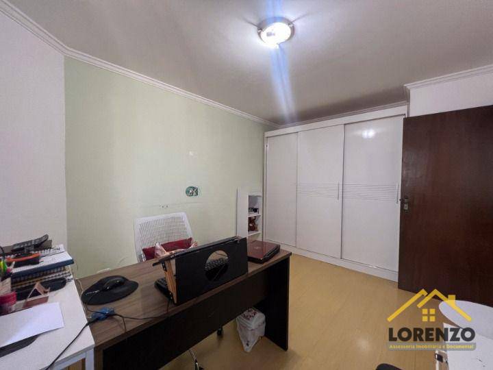 Apartamento à venda com 4 quartos, 130m² - Foto 17