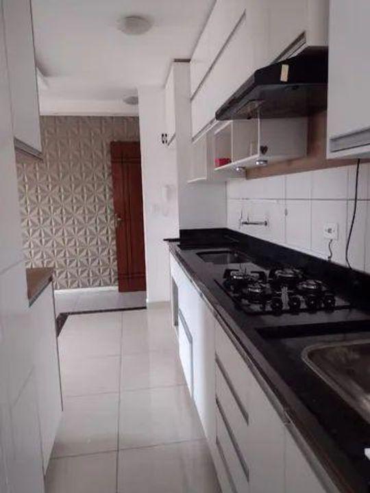 Apartamento à venda com 2 quartos, 51m² - Foto 2