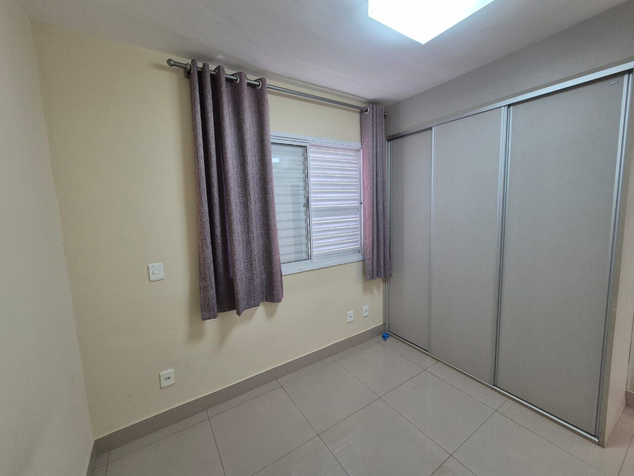 Apartamento para alugar com 3 quartos, 80m² - Foto 3