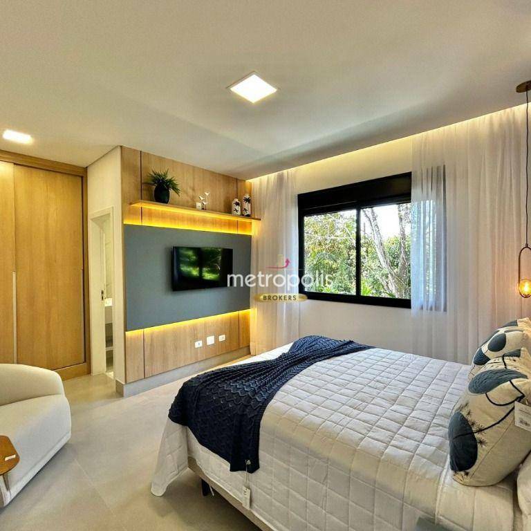 Sobrado à venda com 6 quartos, 430m² - Foto 15