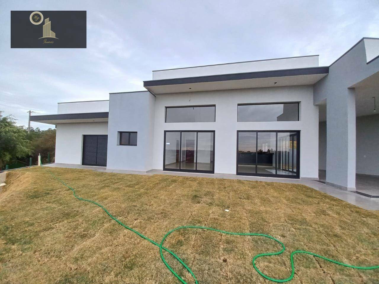 Casa de Condomínio à venda com 3 quartos, 261m² - Foto 32